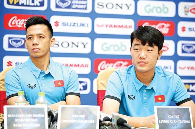 AFF Cup 2018: HLV Park Hang Seo do thám đối thủ tuyển Việt Nam - 1