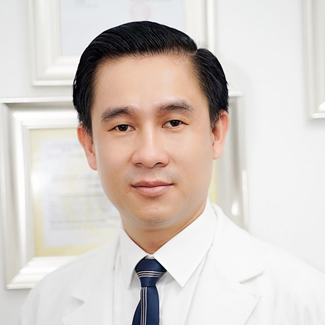 Bác sĩ 2CK1 Ngô Trọng Đức chia sẻ kỹ thuật nâng mũi tái cấu trúc và hiệu quả đạt được từ phương pháp này - 1