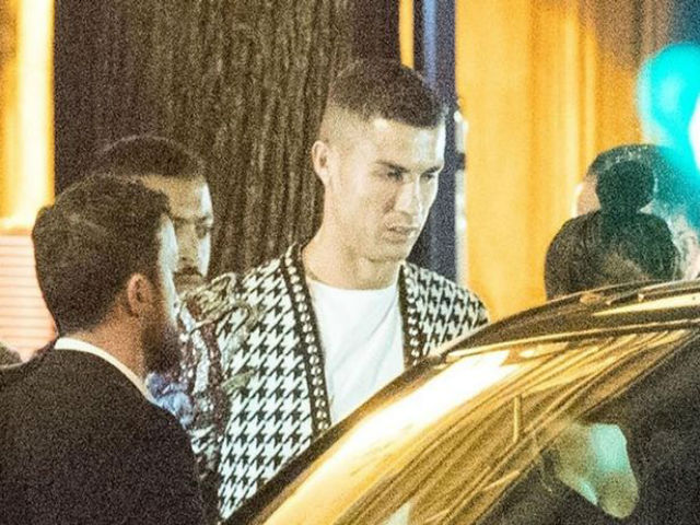 Ronaldo đón tin vui: Giải sầu bên bồ xinh chờ thoát nghi án hiếp dâm