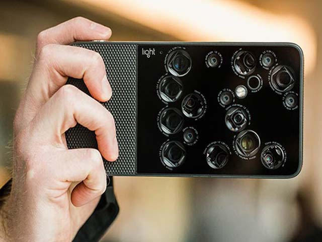 Thời trang Hi-tech - Smartphone nào vô địch về số ống kính camera hiện nay?