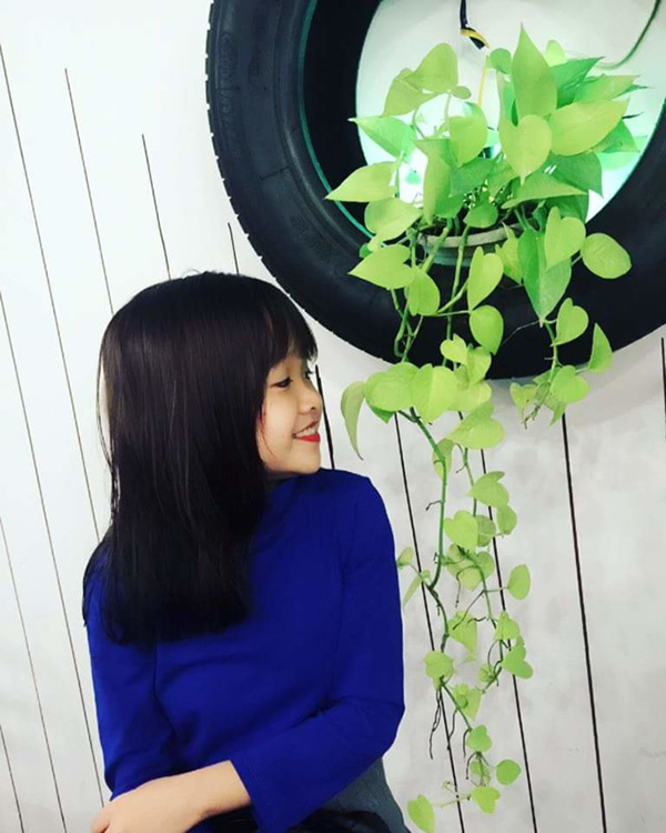 Nữ sinh 19 tuổi với thân hình "em bé 6 tuổi" gây ngỡ ngàng - 5