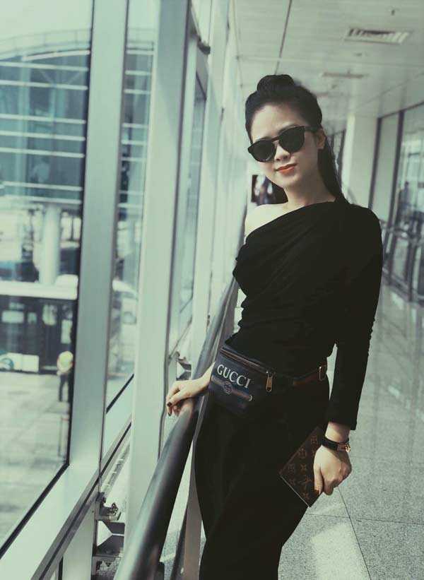 Không chỉ sexy, Dương Hoàng Yến còn nổi bật nhờ loạt hàng hiệu - 6