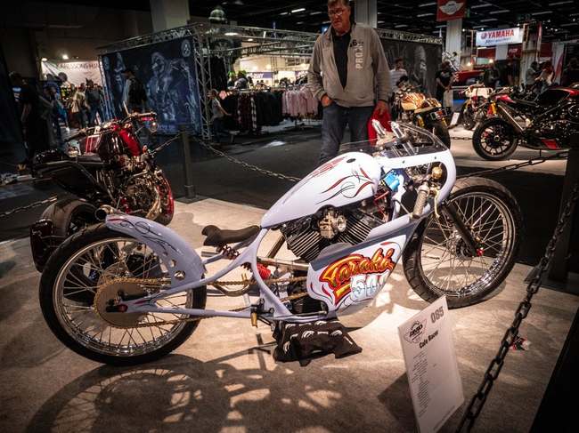 1979 Moto Morini 500 nhìn vô cùng lạ và độc.
