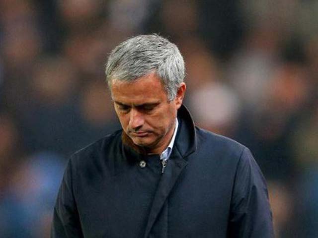 Nếu MU đổi chủ giá 4 tỷ bảng: Sự thật phũ phàng chờ Mourinho