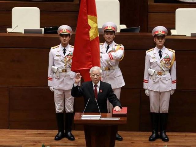 Tin tức trong ngày - Tổng Bí thư Nguyễn Phú Trọng đắc cử Chủ tịch nước