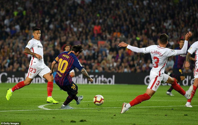 Tuyệt phẩm vòng 9 La Liga: Messi, Coutinho đấu &#34;sao lạ&#34; gieo sầu Real - 1