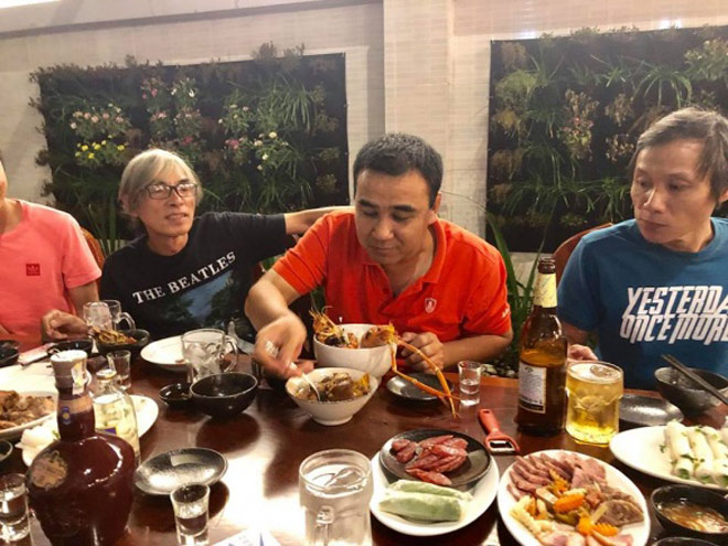 Mái ấm hạnh phúc của vợ chồng NSND Hồng Vân sau 15 năm hôn nhân - 8