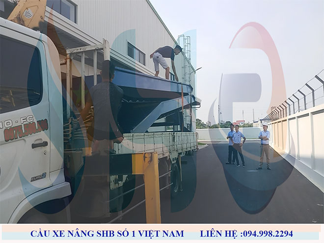 Cầu xe nâng Container - Dụng cụ không thể thiếu trong các nhà máy sản xuất - 7