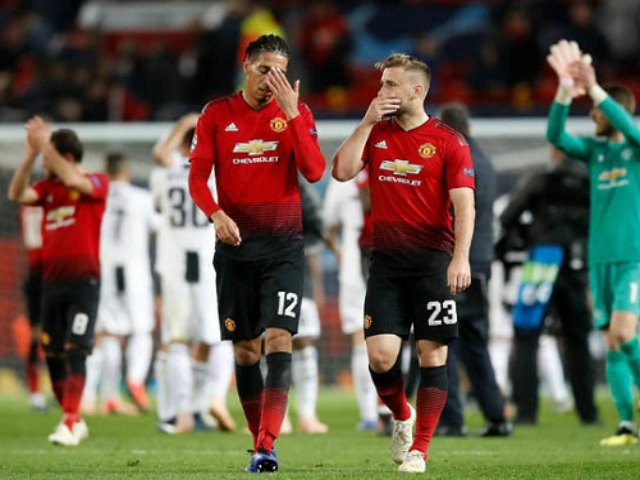 Bóng đá - Tin HOT bóng đá tối 25/10: Real cử trợ lí Perez tiếp cận" Conte