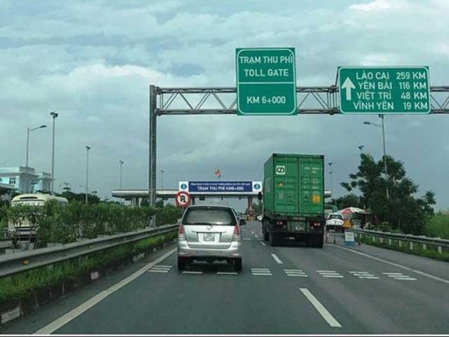 Tin tức trong ngày - Lạ lùng việc trăm ngàn xe "mất tích" ở cao tốc