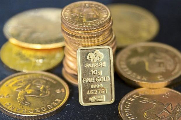 Giá vàng hôm nay 26/10: Tiền ồ ạt đổ về nơi trú ẩn an toàn là vàng - 1