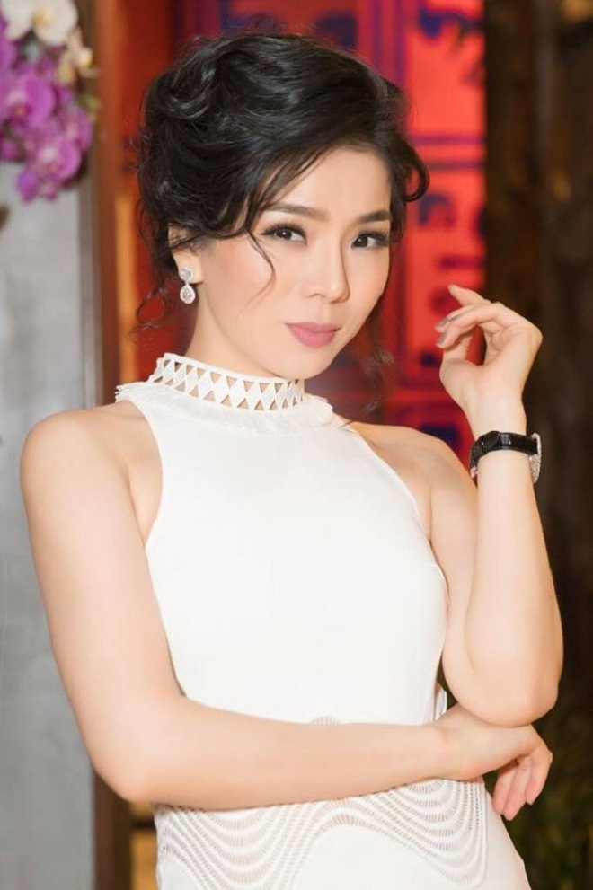 Gương mặt khác lạ của Lệ Quyên sau biến chứng vì "dao kéo" - 2