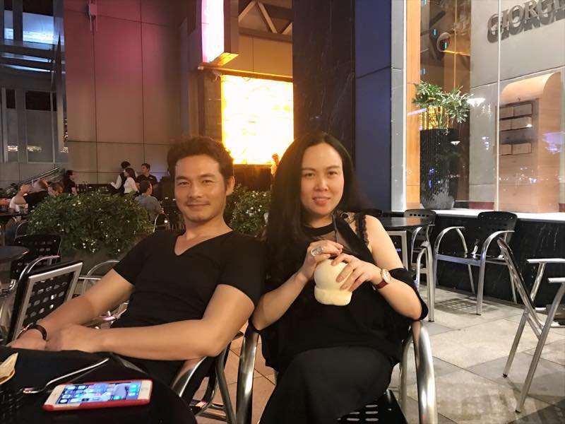 Chân dung người phụ nữ Quách Ngọc Ngoan công khai gọi là vợ - 2