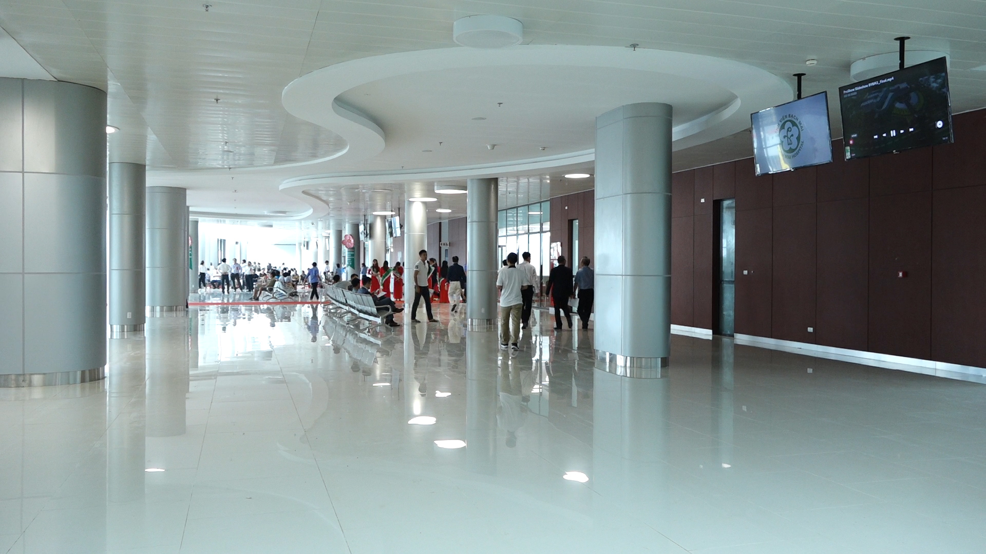 Cận cảnh BV Bạch Mai và BV Việt Đức tại Hà Nam - 3