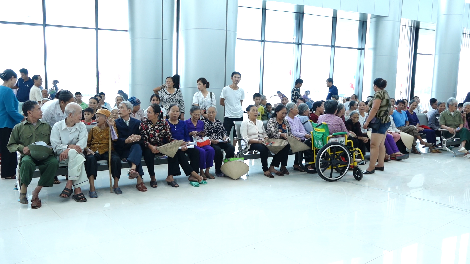 Cận cảnh BV Bạch Mai và BV Việt Đức tại Hà Nam - 6