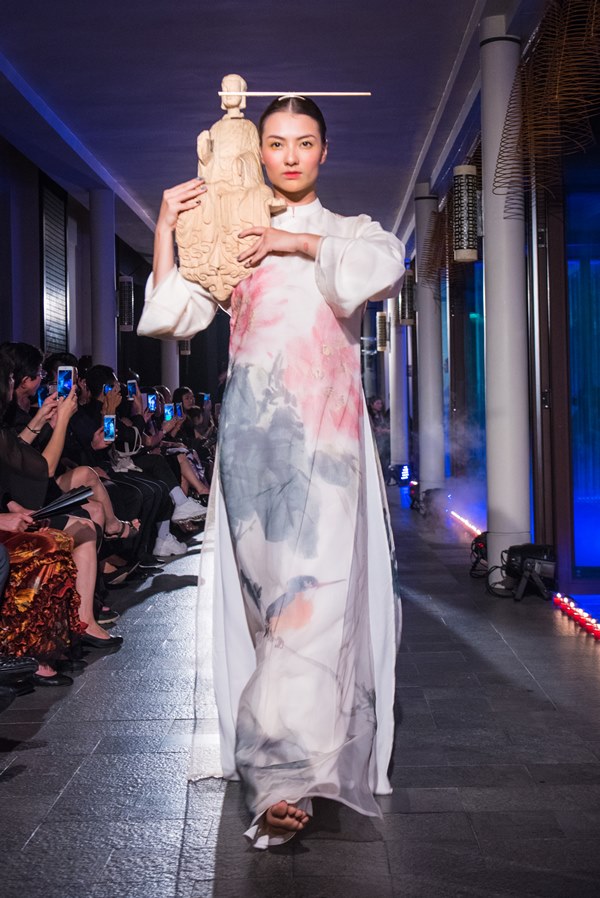 MC VTV Mạnh Khang cá tính trên sàn diễn thời trang - 7