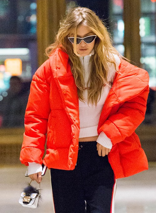 Bộ sưu tập túi siêu nhỏ nhưng siêu đắt của Gigi Hadid - 8