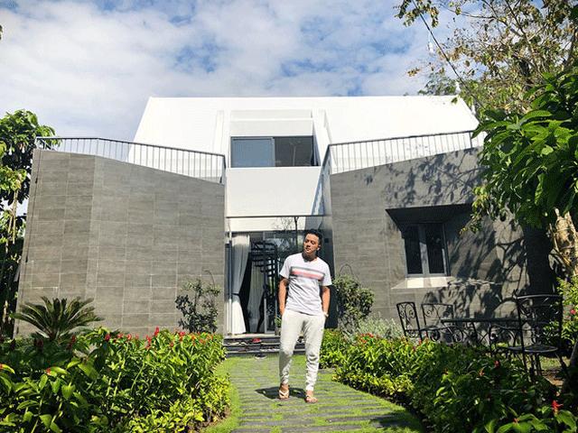 Đối thoại cùng Sao - Ngắm 2 biệt thự hoành tráng của Cao Thái Sơn, riêng hồ cá đã 1 tỷ