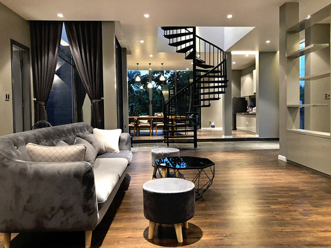 Ngắm 2 biệt thự hoành tráng của Cao Thái Sơn, riêng hồ cá đã 1 tỷ - 1