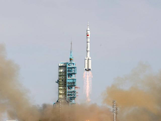 Tên lửa thương mại đầu tiên của Trung Quốc phóng thất bại