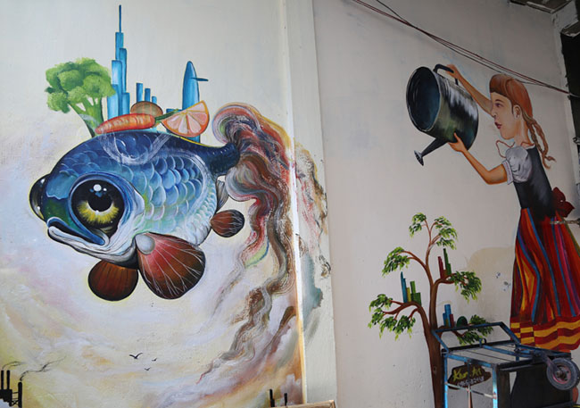Bức tường xấu xí giữa phố Sài Gòn thành tranh 3D nghệ thuật - 7