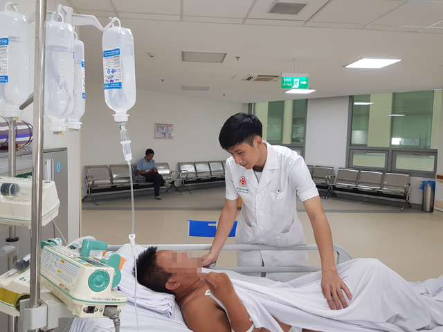 Những cơn đau đầu có thể cướp sinh mạng của người trẻ tuổi - 1