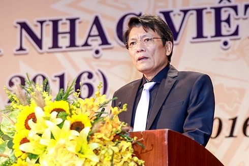 Ai &#34;sờ gáy&#34; ca sĩ tung nhạc nhảm &#34;Thu dẩm&#34;, &#34;Như lời đồn&#34; lên mạng? - 1