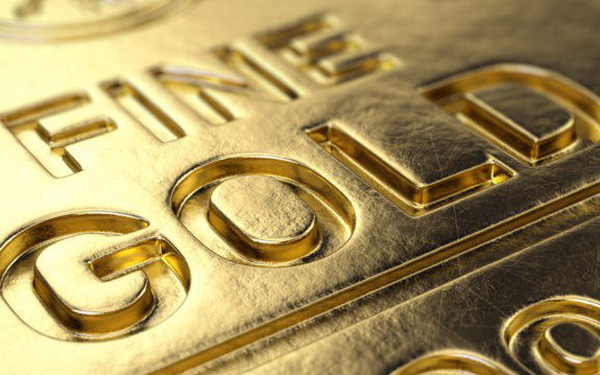 Giá vàng hôm nay 30/10: Tâm lý mong manh, vàng lao dốc mạnh - 1