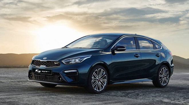 Bảng giá xe Kia 2018 cập nhật mới nhất tháng 11 kèm ưu đãi hấp dẫn dành cho khách hàng - 2