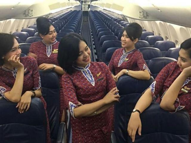 Mẹ của tiếp viên Indonesia nói thấy "điềm báo" máy bay rơi