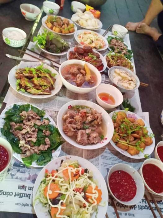 Cô dâu 62 trổ tài 'chăm' chồng trẻ 26 tuổi: Dân mạng lại ngỡ ngàng - 3