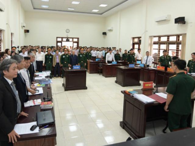 Tin tức trong ngày - VKS đề nghị xem xét tình tiết có nhiều bằng khen để giảm nhẹ hình phạt cho Út "trọc"