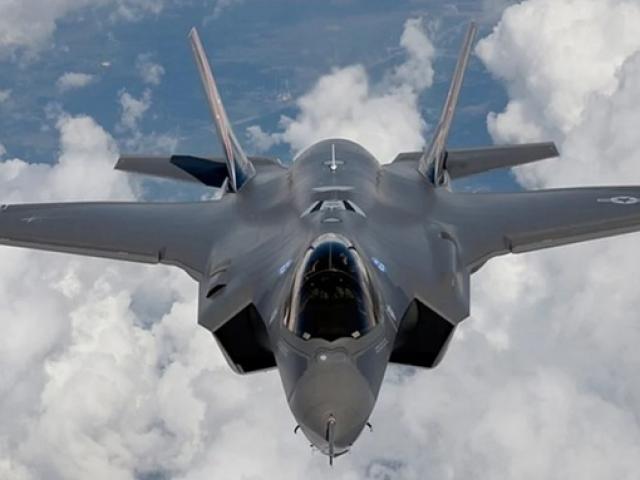 Thế giới - Quan chức Lầu Năm Góc hối thúc Đài Loan mua vũ khí đề phòng TQ tấn công