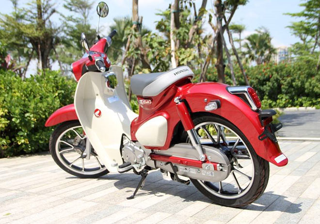 Cận cảnh Honda Super Cub C125 giá 85 triệu đồng vừa ra mắt Việt Nam - 3