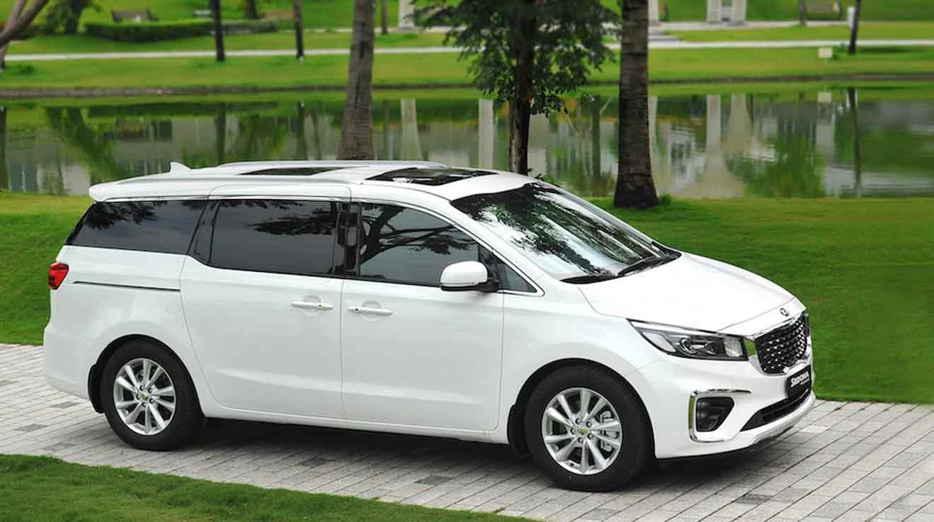 Giá xe Kia Sedona 2018 cập nhật mới nhất tháng 11 kèm ưu đãi tại đại lý - 1