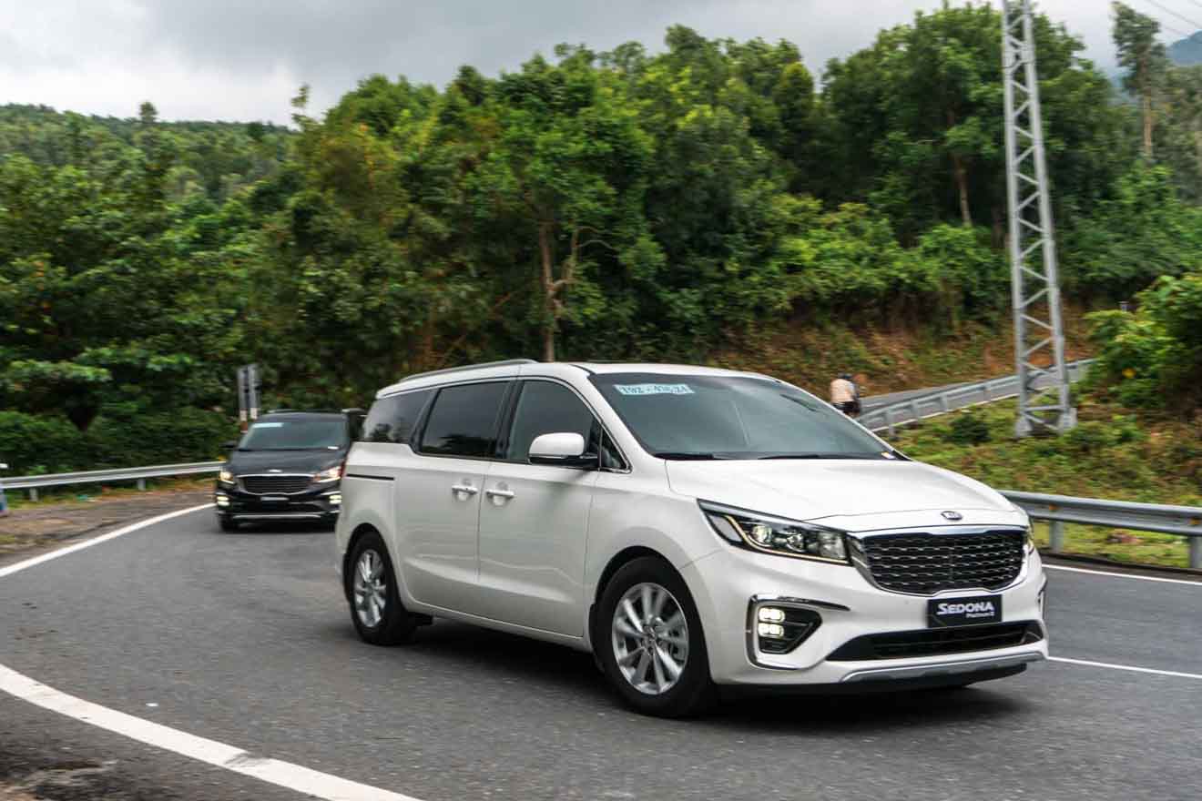 Giá xe Kia Sedona 2018 cập nhật mới nhất tháng 11 kèm ưu đãi tại đại lý - 7