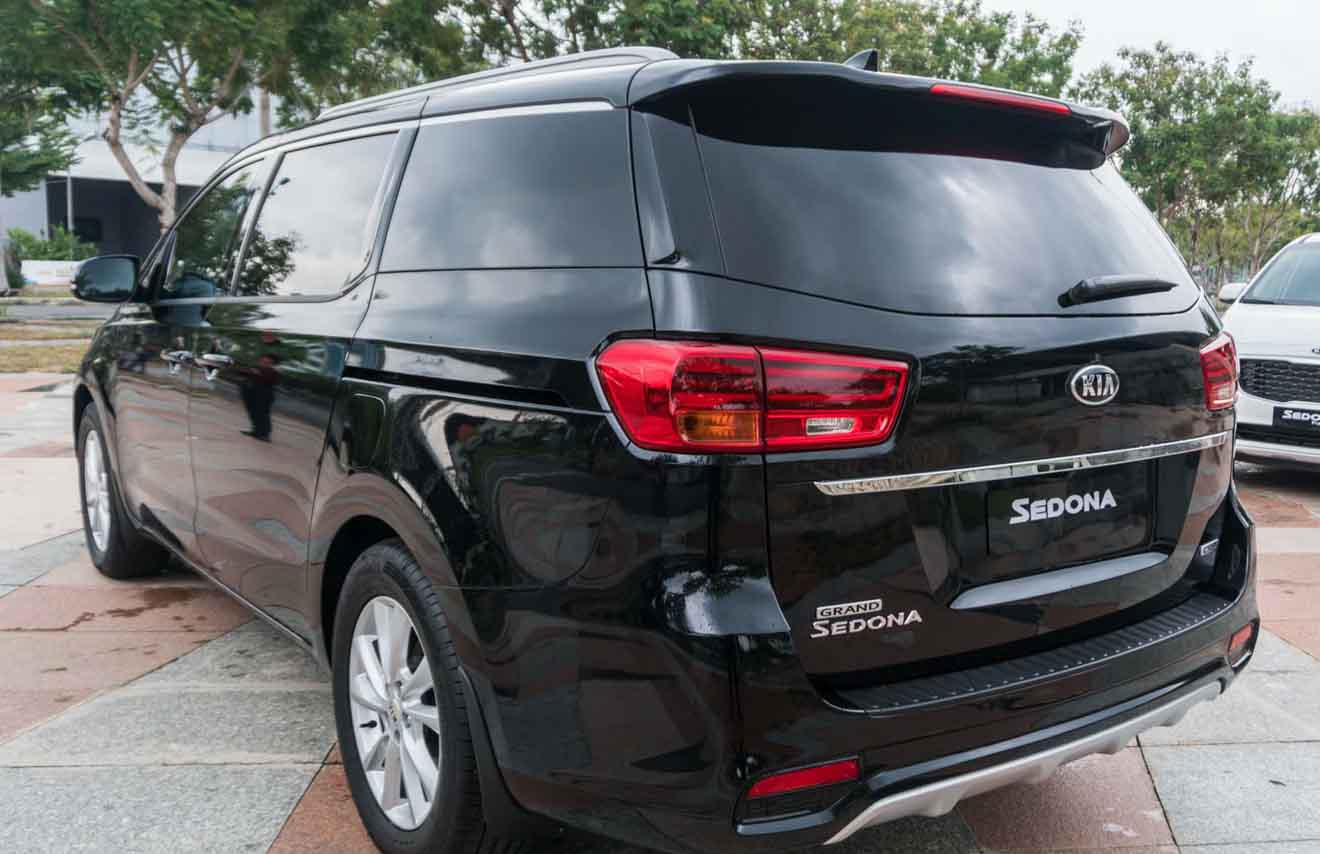 Giá xe Kia Sedona 2018 cập nhật mới nhất tháng 11 kèm ưu đãi tại đại lý - 4