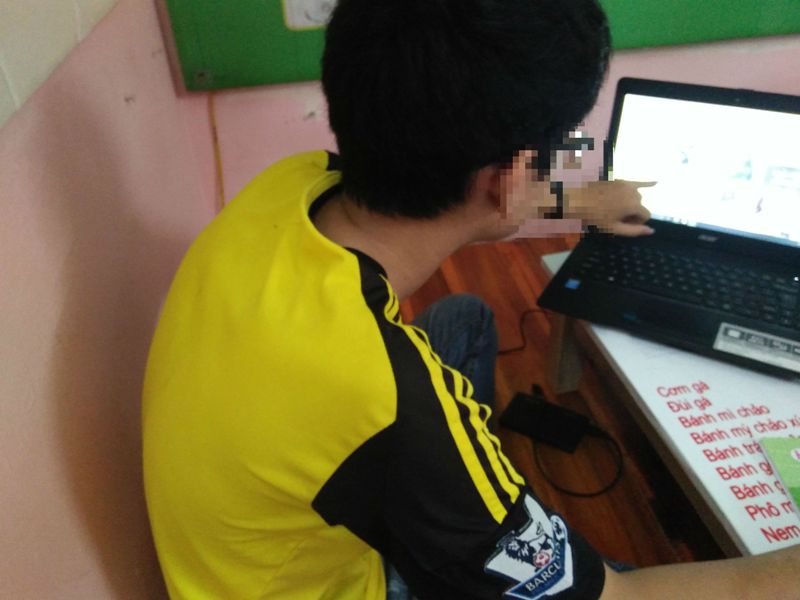 Nỗi niềm chàng sinh viên 2 năm nhặt trên 3.000 xác hài nhi - 2