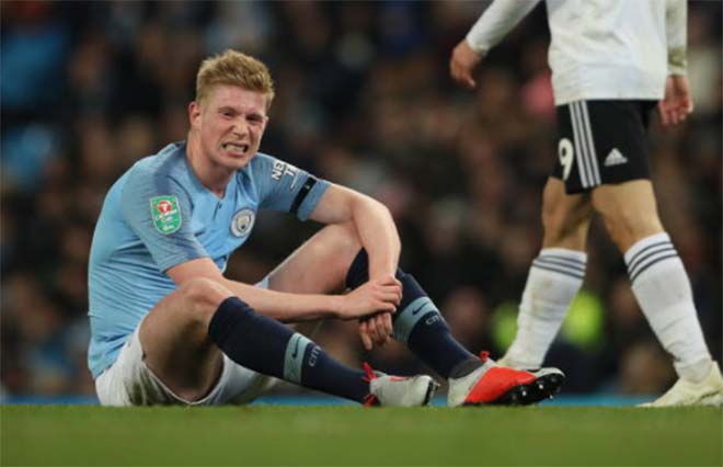 Man City đón tin dữ: Nhạc trưởng De Bruyne lại chấn thương, MU mừng lớn - 1