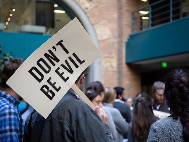 Chùm ảnh nhân viên Google biểu tình ở nhiều nơi vì... bê bối tình dục - 13