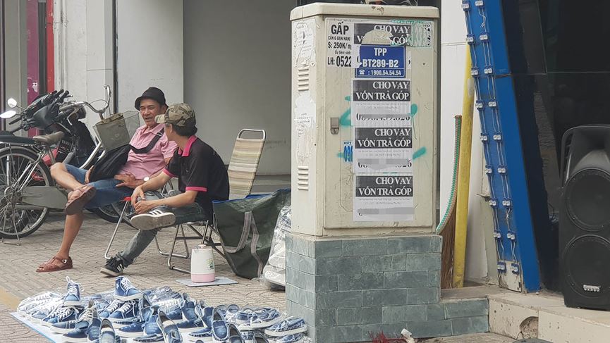 &#34;Tín dụng đen&#34; giăng bẫy khắp phố phường Sài Gòn - 10