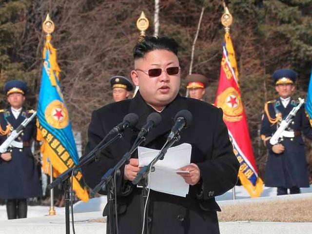 Thế giới - Hàn Quốc "soi" ông Kim Jong-un bằng video 3D