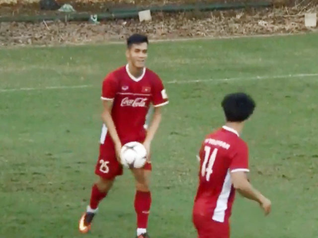 Bóng đá - Hàng công ĐT Việt Nam chật chội: "Vua phá lưới nội" mơ xa ở AFF Cup