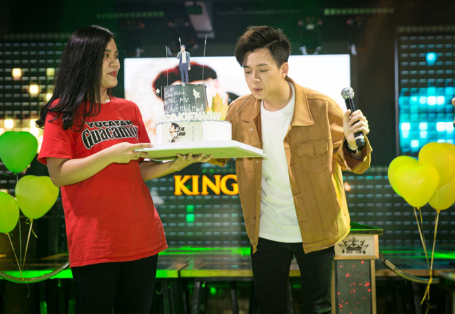 Ngô Kiến Huy được fan xoa dịu nỗi buồn sau chia tay bạn gái 8 năm - 6