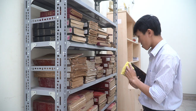 Chàng trai xấu xí 6 năm học thạc sĩ, ra trường chạy xe ôm - 5