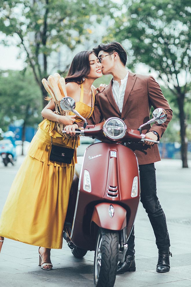 Cặp trai tài gái sắc vi vu đường phố Sài Gòn cùng biểu tượng nước Ý - 3