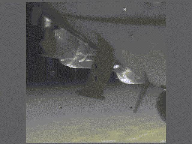 Thế giới - Video: Chiến đấu cơ Su-27 Nga áp sát nguy hiểm máy bay do thám Mỹ