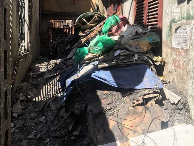 Cuộc sống khốn khổ của “xóm hỏa hoạn” gần bệnh viện Nhi - 4