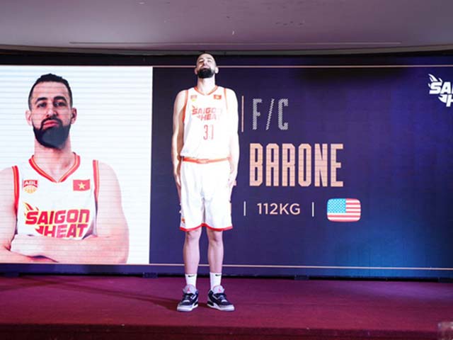 Môn thể thao khác - Tin thể thao HOT 6/11: Saigon Heat dùng đội hình 4 cầu thủ cao hơn 2m