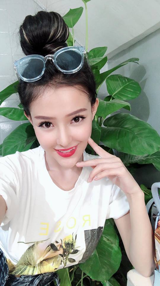 Ngân 98 bất ngờ đi thi hoa hậu sắc đẹp ở Thái Lan - 3
